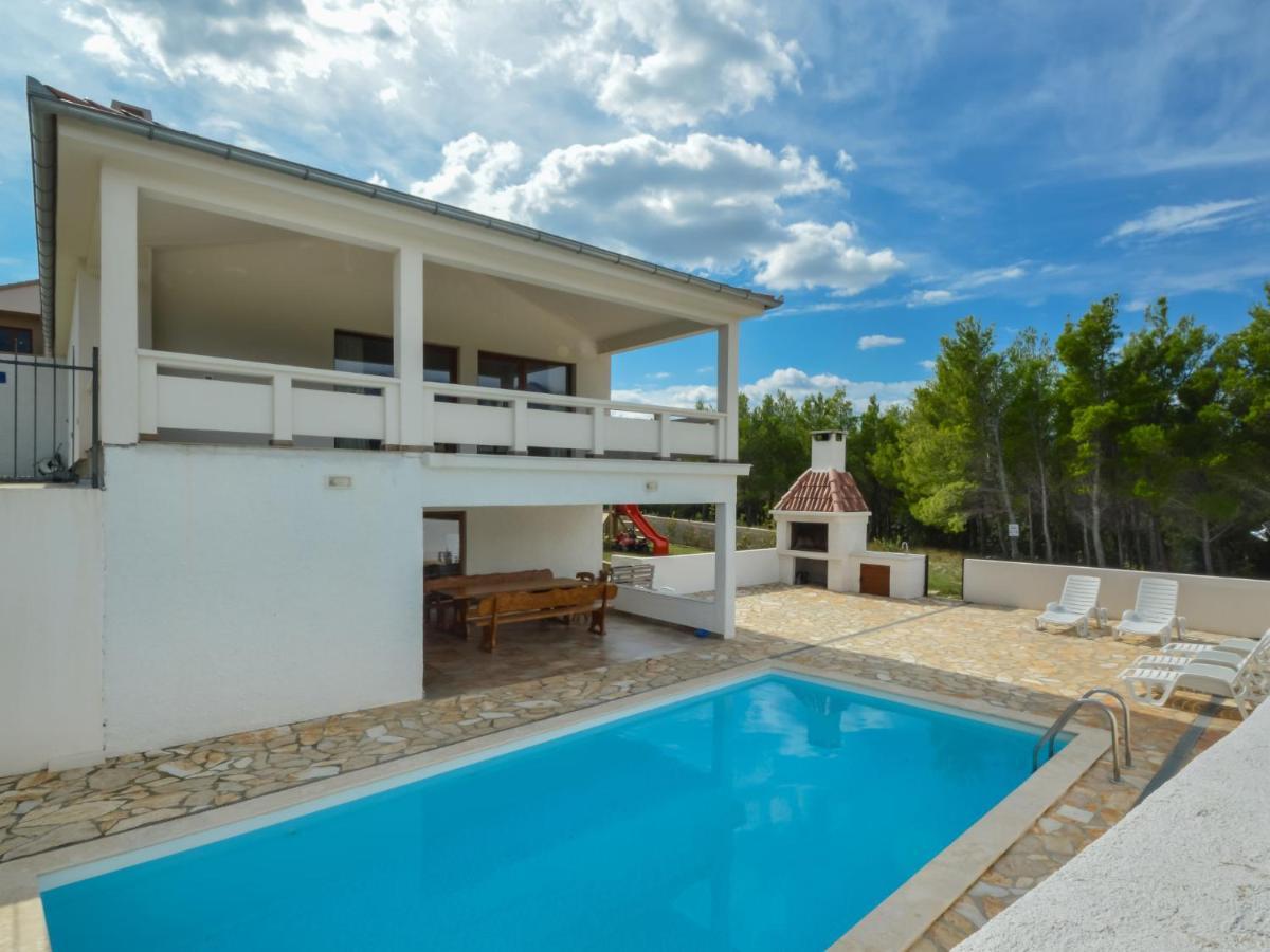 Holiday Home Velebit By Interhome Рованьска Экстерьер фото